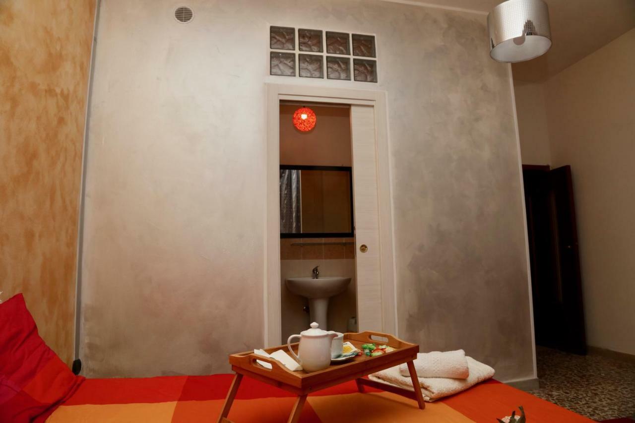 Viale Italia 41: I Migliori Anni Hotel Sassari Ngoại thất bức ảnh