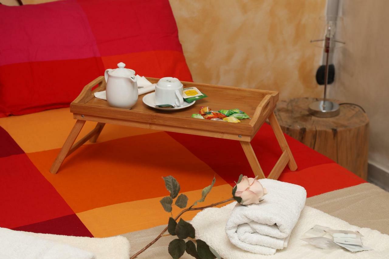 Viale Italia 41: I Migliori Anni Hotel Sassari Ngoại thất bức ảnh