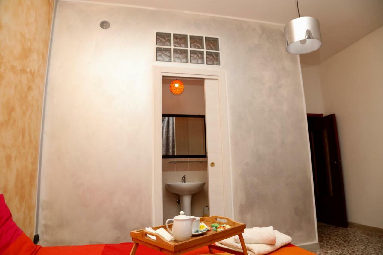 Viale Italia 41: I Migliori Anni Hotel Sassari Ngoại thất bức ảnh